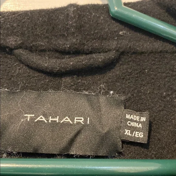 Tahari Black Long Coat good condition can’t be combined with any other items - Picture 2 of 4